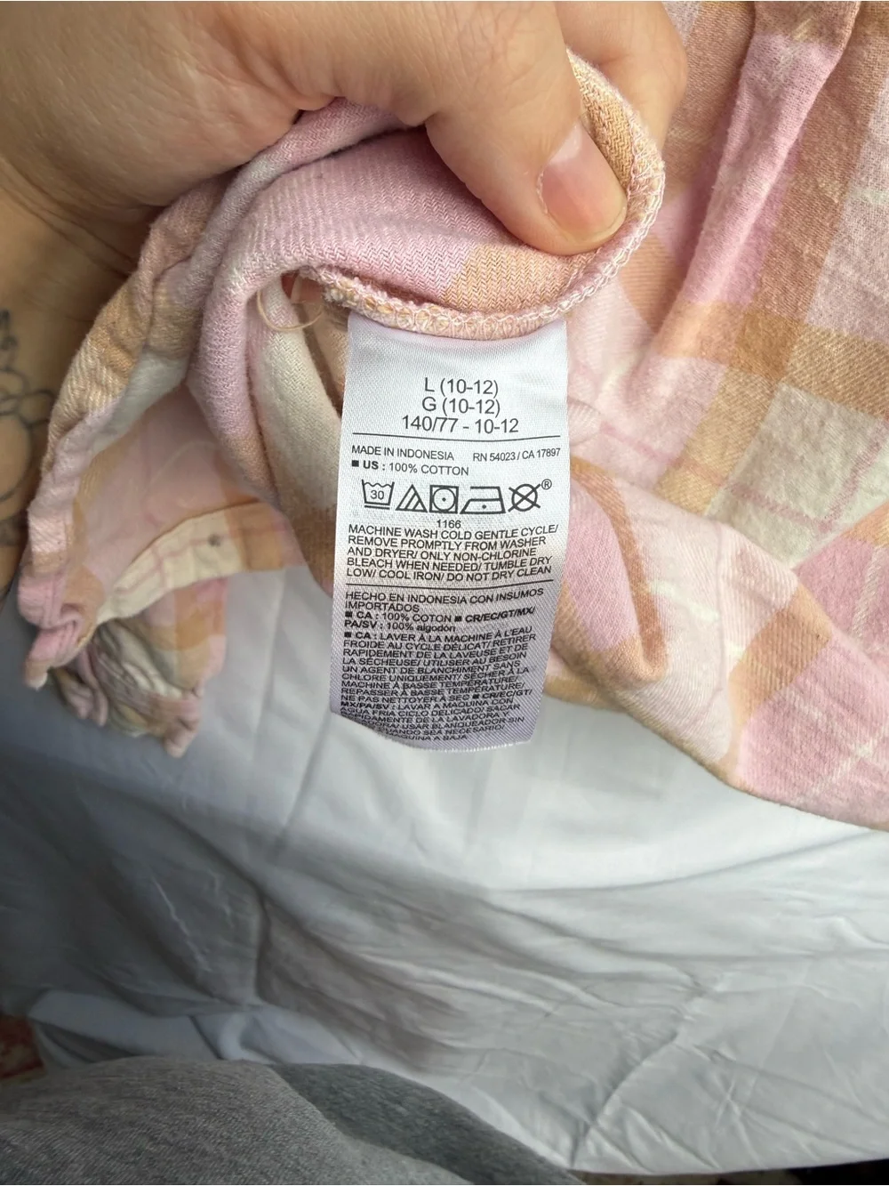 Old Navy Pastel Pink & Cream Plaid Button-Down Shirt
